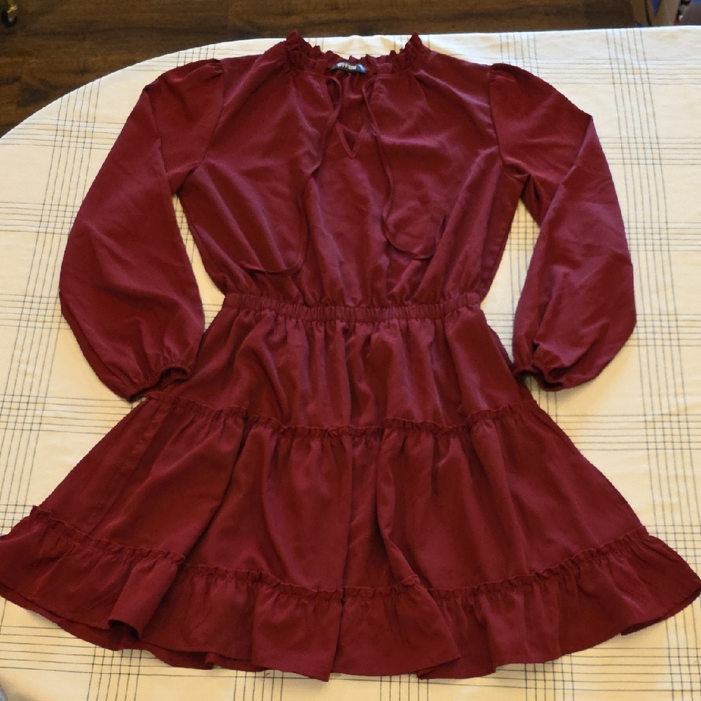 Elegant Long Sleeve Burgundy Dress